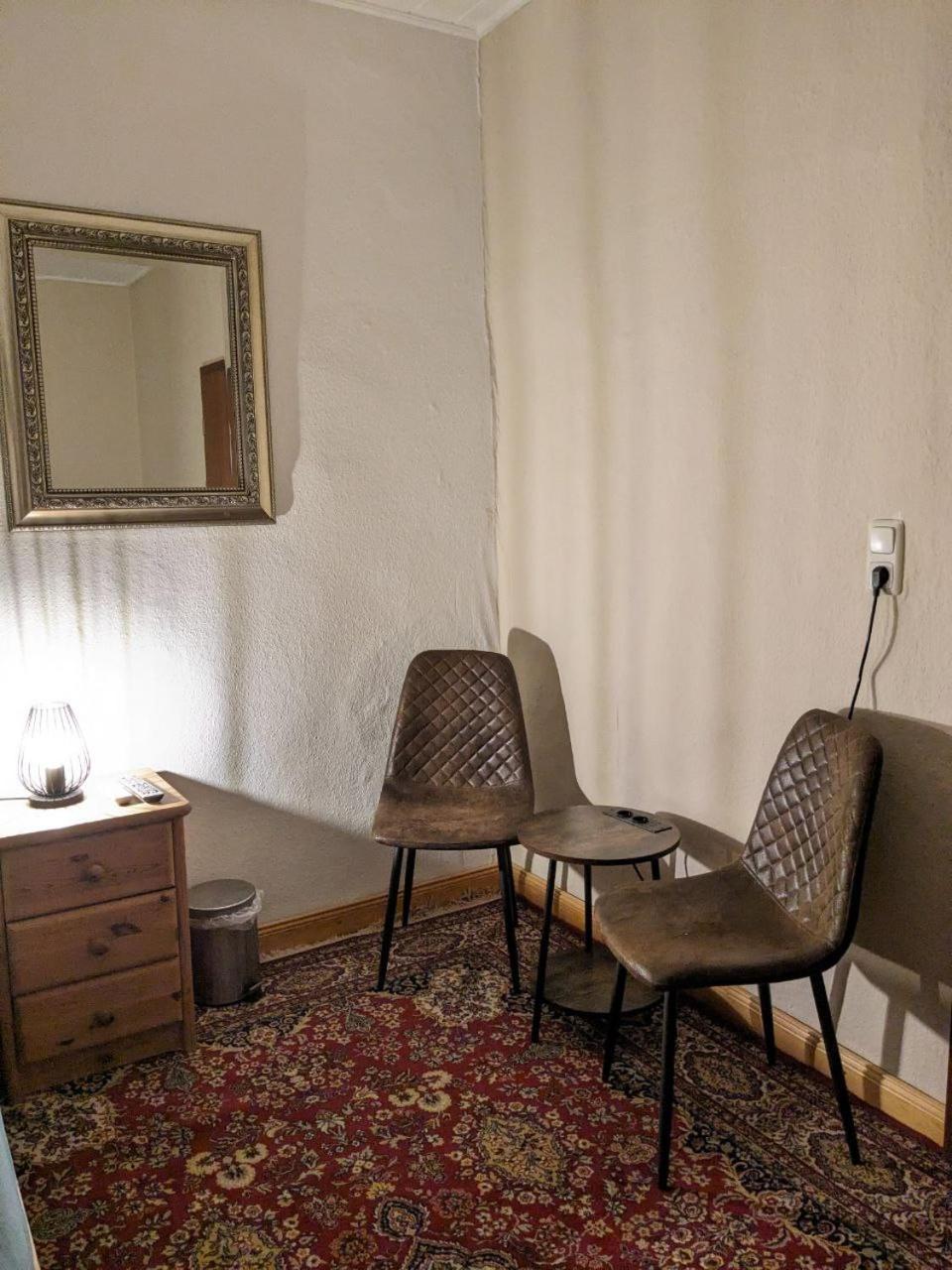 Gasthaus "Zum Goldenen Ross" Uhlstädt Eksteriør bilde